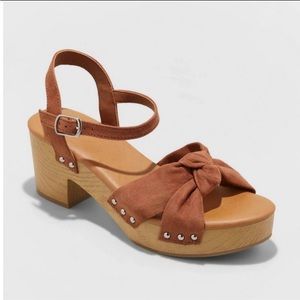 Women’s Eleanor sandals